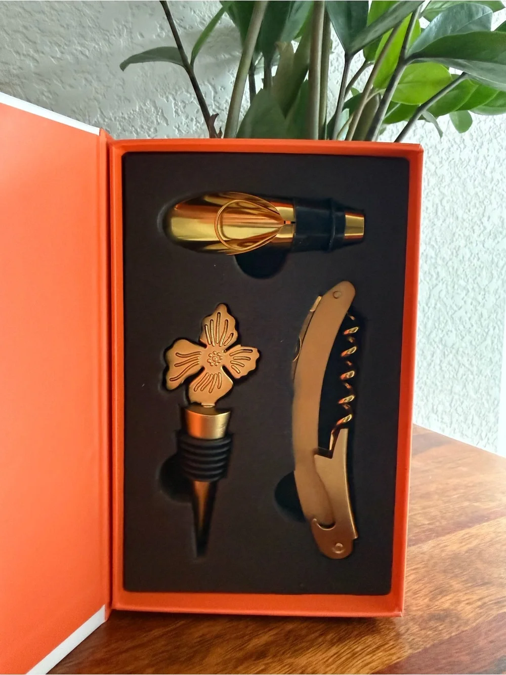 Pour Decisions Book Club Wine Accessories Set